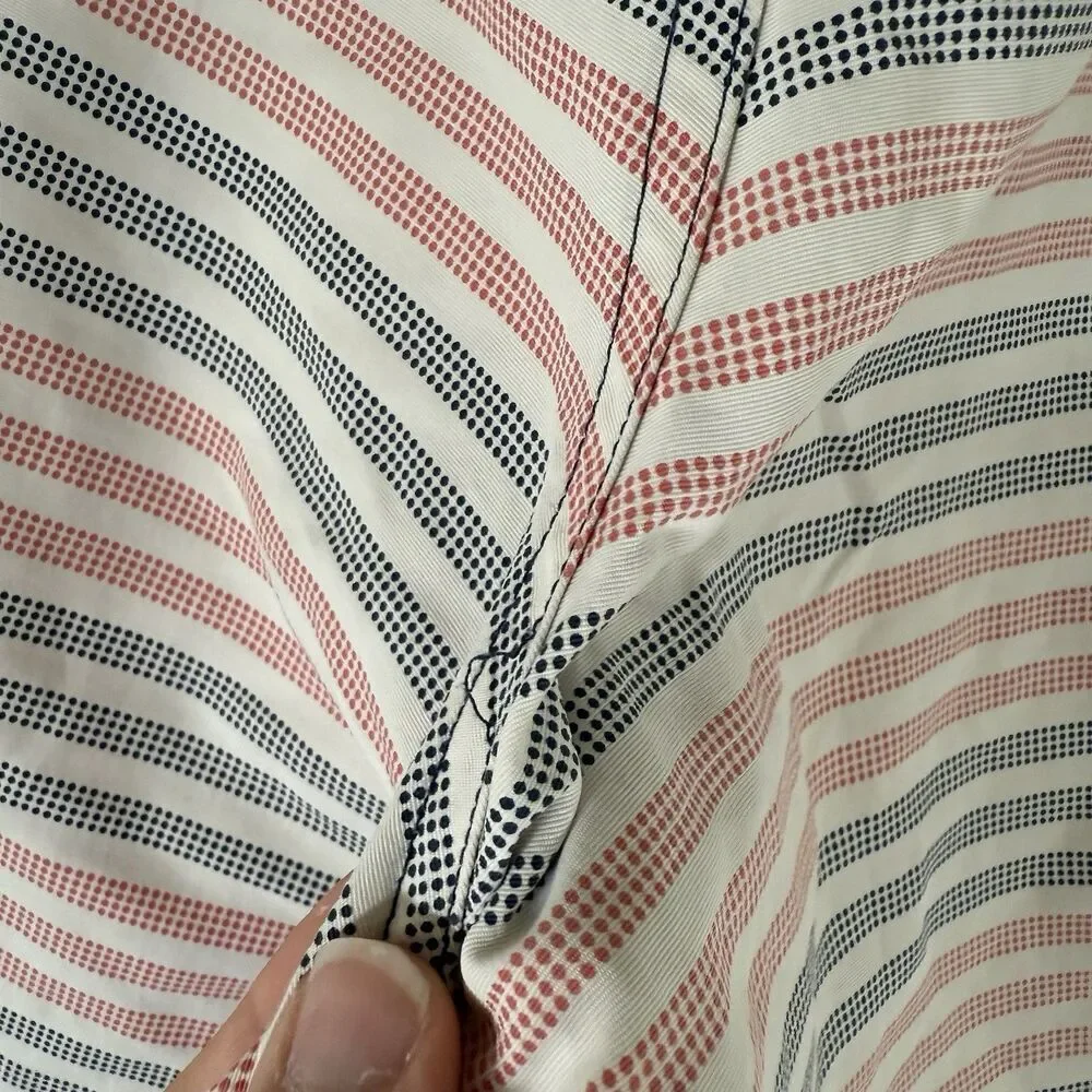 Patagonia Swim Trunks Men's 34 White USA Striped Drawstring Pockets Lightweight
